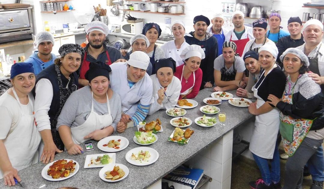 FEHGRA Gualeguaychú realizó el curso «Cocina Profesional»